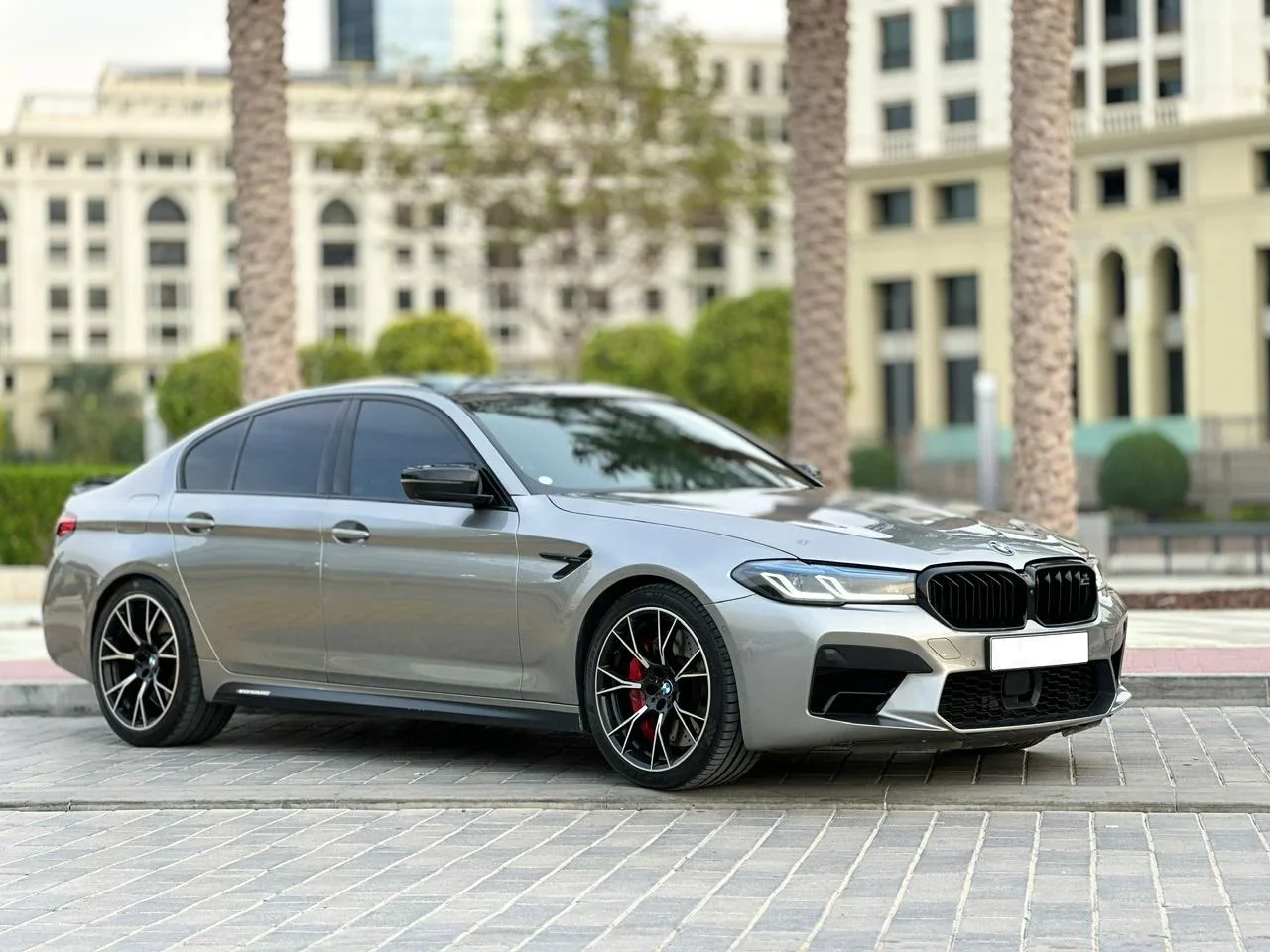 BMW M5 2025