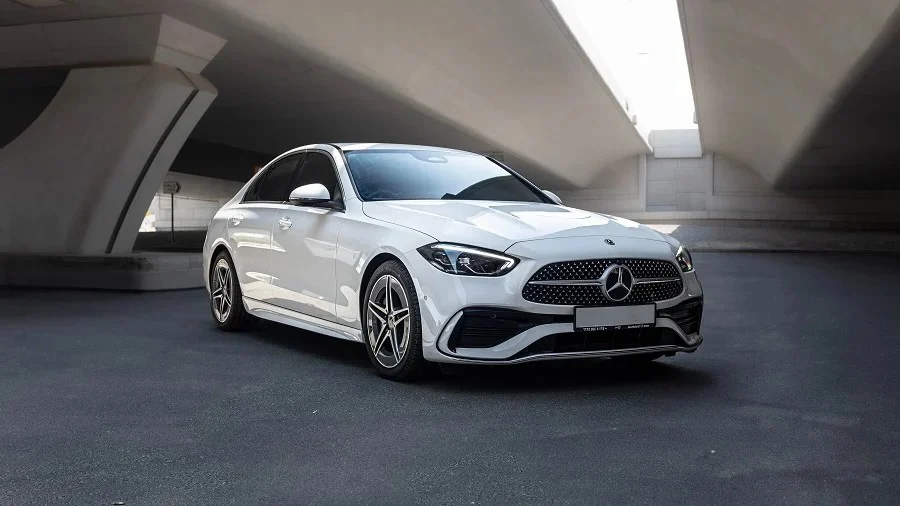 Mercedes-Benz C200